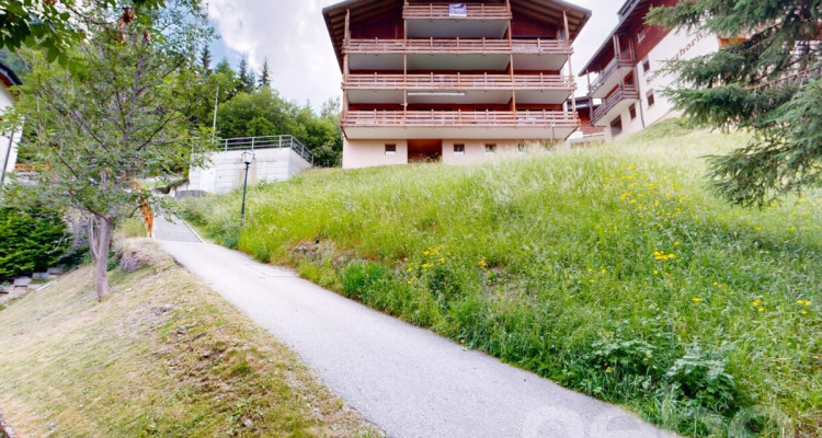 Superbe appartement de 4.5 pièces avec vue panoramique image 12