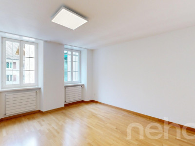 Charmante und grosszügige 3.5-Zimmer Wohnung mit privatem Garten! image 5