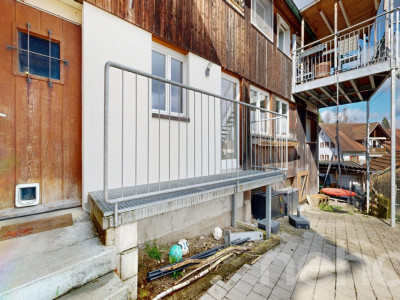 Charmante und grosszügige 3.5-Zimmer Wohnung mit privatem Garten! image 10