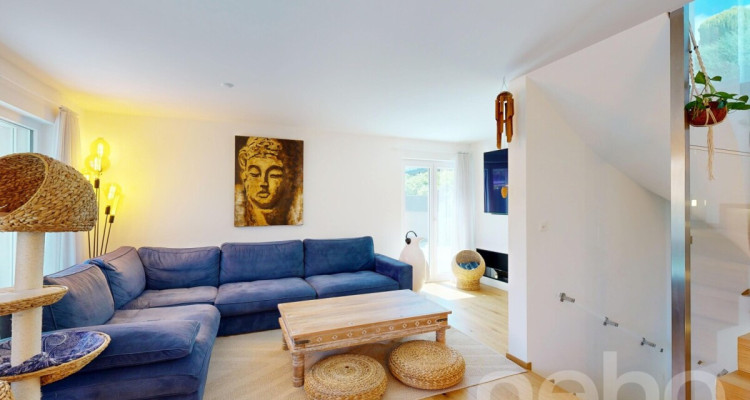 Villa avec photovoltaïque dans un endroit privilégié à Champlan image 1