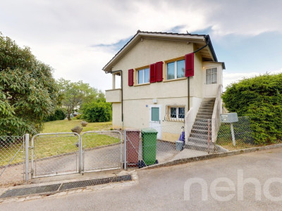 Exclusif: Petite villa de 3 chambres à rénover image 12