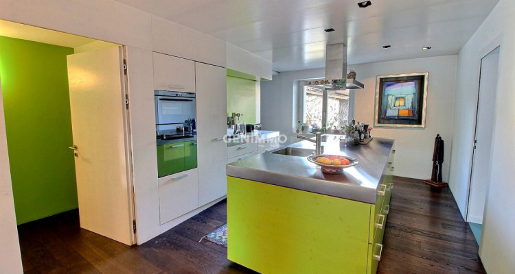Appartement triplex avec studio indépendant image 1