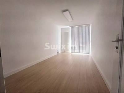 Bright 62 m² Office Space in Plan-les-Ouates image 2