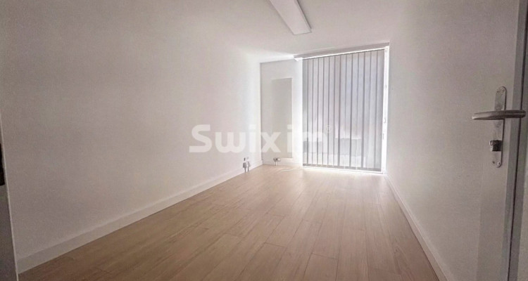 Bright 62 m² Office Space in Plan-les-Ouates image 2