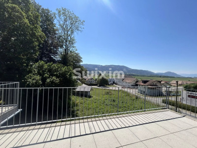 Exclusivité ! Superbe attique avec une vue dégagée sur les montagnes ! image 1