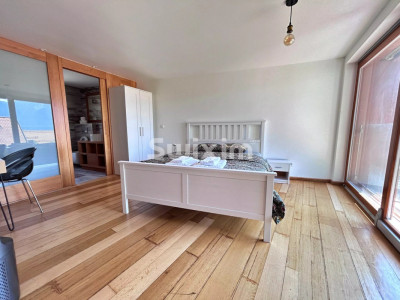 Exclusivité ! Vivez le charme du lac, Superbe triplex dans une bâtisse historique ! image 5