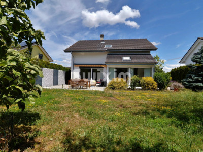 Exclusivité ! Villa individuelle dans un quartier résidentiel ! image 1