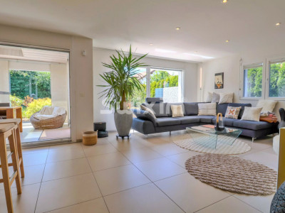 Exclusivité ! Villa individuelle dans un quartier résidentiel ! image 3