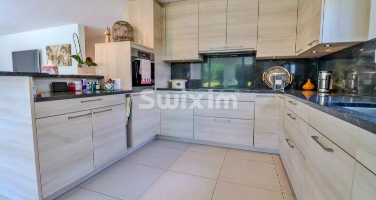 Exclusivité ! Villa individuelle dans un quartier résidentiel ! image 6