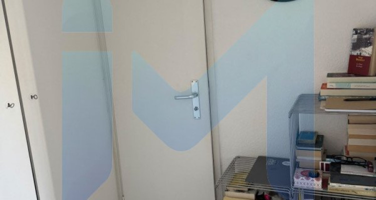 Appartement de 3 pièces au 5ème étage situé à Onex 1213 image 5