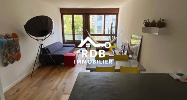 Appartement de 2,5 pièces au 2ème étage situé à Genève 1206 image 1