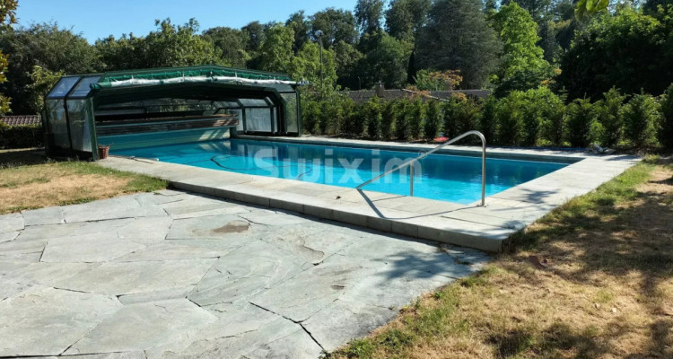 Villa-appartement avec piscine et vue sur le lac image 2