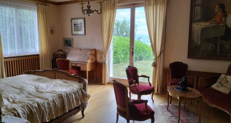 Villa-appartement avec piscine et vue sur le lac image 4