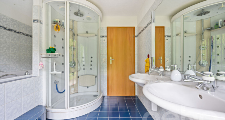 5.5-ZIMMER-EINFAMILIENHAUS IN RUHIGER, FAMILIENFREUNDLICHER LAGE image 11