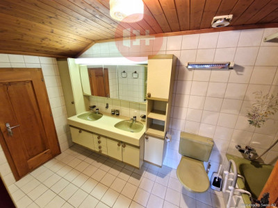 RUSTIKALES SIMMERTALER HOTEL, +SWIMMINGPOOL, +7 CARPORTS! image 5