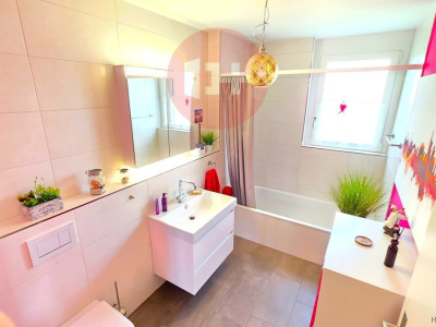 GROSSZÜGIGE TRAUMWOHNUNG IM GRÜNEN!! image 6