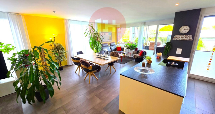 GROSSZÜGIGE TRAUMWOHNUNG IM GRÜNEN!! image 3