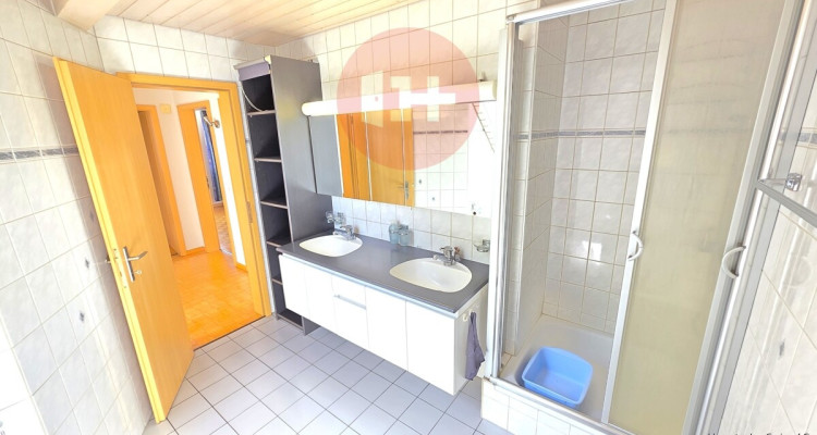 SONNIGES 5.5-ZIMMER BIJOU AUF 2 ETAGEN MIT SCHWEDENOFEN! image 9
