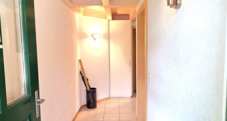 SONNIGES 5.5-ZIMMER BIJOU AUF 2 ETAGEN MIT SCHWEDENOFEN! image 10