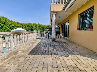 Exclusivité ! Villa individuelle dans un quartier résidentiel ! image 3