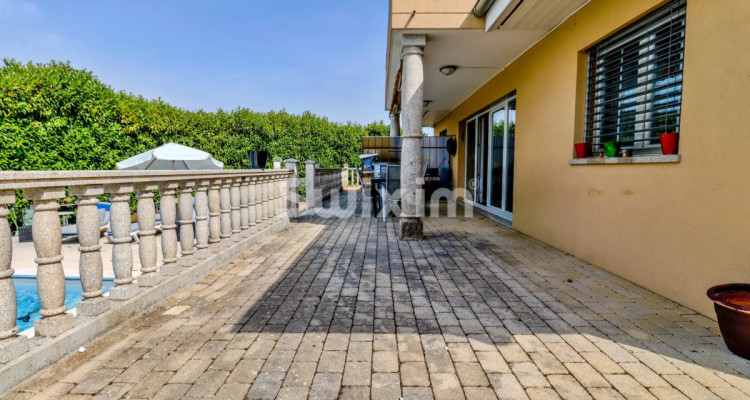 Exclusivité ! Villa individuelle dans un quartier résidentiel ! image 3
