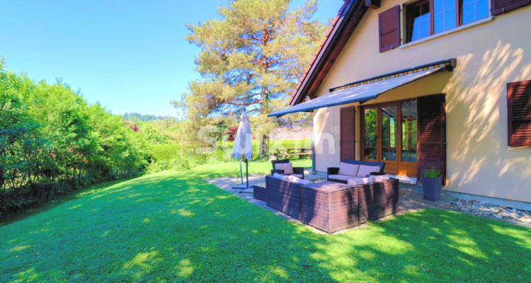 VILLA INDIVIDUELLE EN EXCLUSIVITÉ. 900 M² DÉCRIN DE VERDURE À CHÂTILLENS image 1