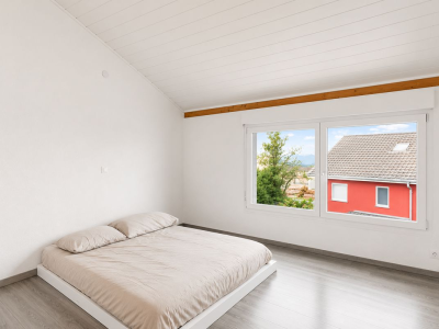 Charmant appartement de 4,5 pièces sous les combles à Ursy image 5