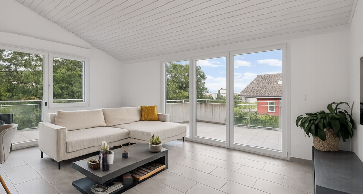 Charmant appartement de 4,5 pièces sous les combles à Ursy image 1