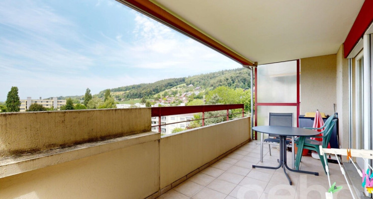 Gepflegte 3.5 Zimmer Wohnung mit Cheminée und Balkon image 10