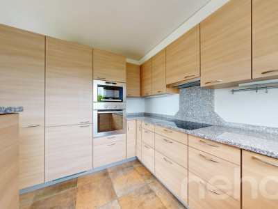 Grosse und helle Wohnung mit Weitsicht in Ipsach image 3