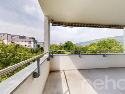 Grosse und helle Wohnung mit Weitsicht in Ipsach image 4