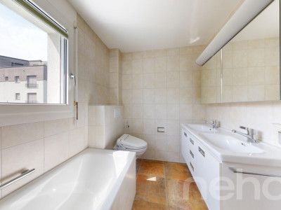 Grosse und helle Wohnung mit Weitsicht in Ipsach image 8