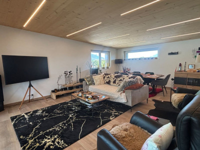 Appartement de 3.5 pièces en attique image 1
