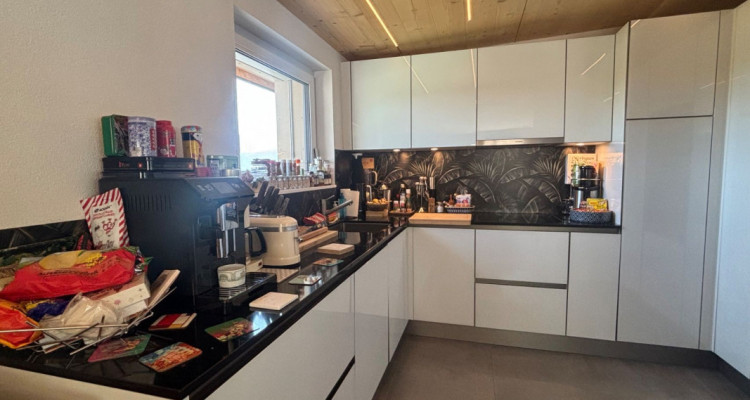 Appartement de 3.5 pièces en attique image 5