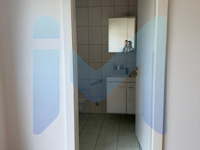 Appartement de 5,5 pièces au 3ème étage situé à Thônex 1226  image 6