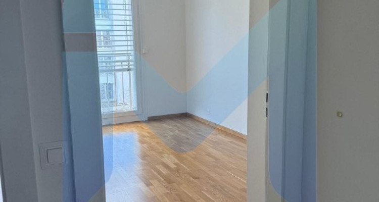 Appartement de 5,5 pièces au 3ème étage situé à Thônex 1226  image 11