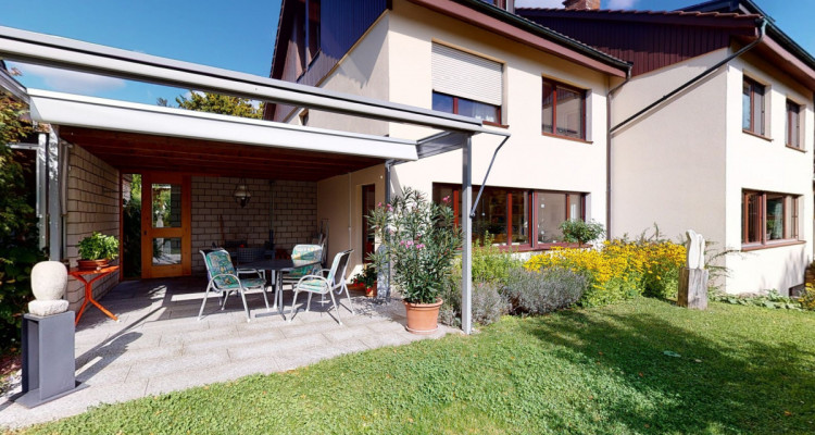 Doppel Einfamilienhaus mit Garten in wunderschöner Siedlung image 1