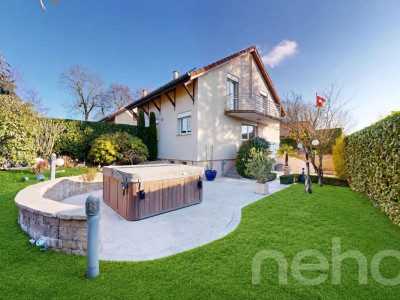 Villa familiale avec jardin arboré et jacuzzi à Founex image 1