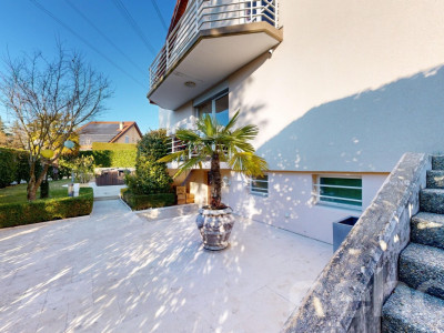 Villa familiale avec jardin arboré et jacuzzi à Founex image 10