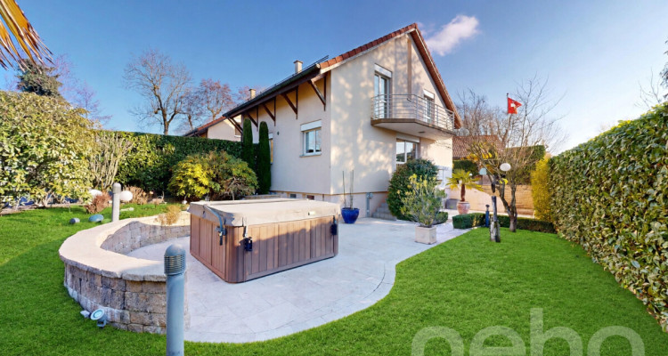 Villa familiale avec jardin arboré et jacuzzi à Founex image 1