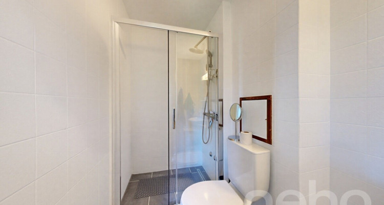 Charmant appartement de 2.5 pièces avec balcon et 2 salles deau image 10