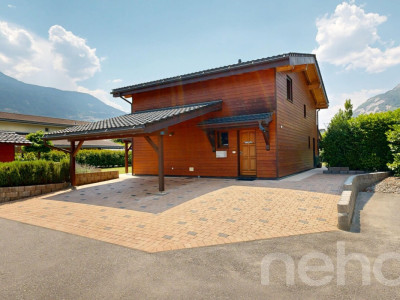 Maison 6.5 avec grande parcelle, jardin et chauffage solaire. image 2