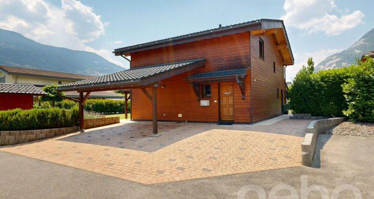 Maison 6.5 avec grande parcelle, jardin et chauffage solaire. image 2