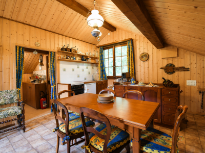 Charmant chalet dans le cadre verdoyant de Daviaz image 8