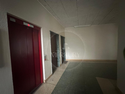 Un magnifique appartement de 3 pièces situé dans la région des Eaux Vives image 1