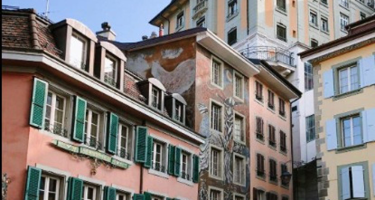 🏡 Studio haussmannien au cœur de Lausanne  image 2