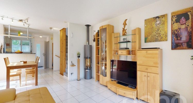 Gepflegtes 5.5-Zimmer Reiheneckhaus an familienfreundlicher Lage image 3
