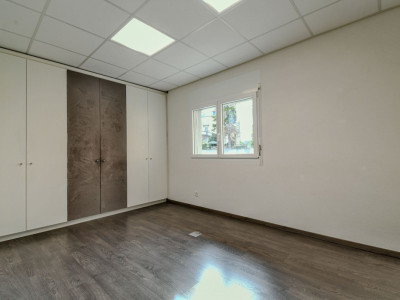 Local commercial au centre-ville image 6