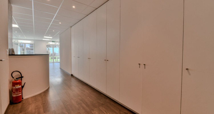 Local commercial au centre-ville image 7