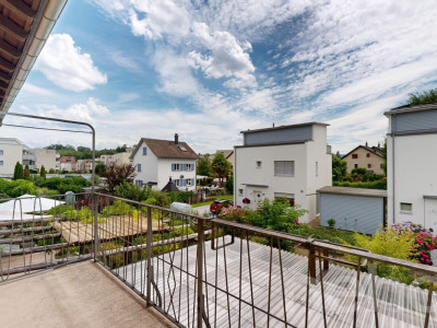 Charmantes Reihenhaus an zentraler Lage in Uster image 8